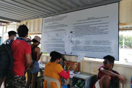 マヤ港のチケット売り場の写真